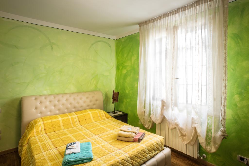 B&B La Petite Maison Puegnago sul Garda Zimmer foto